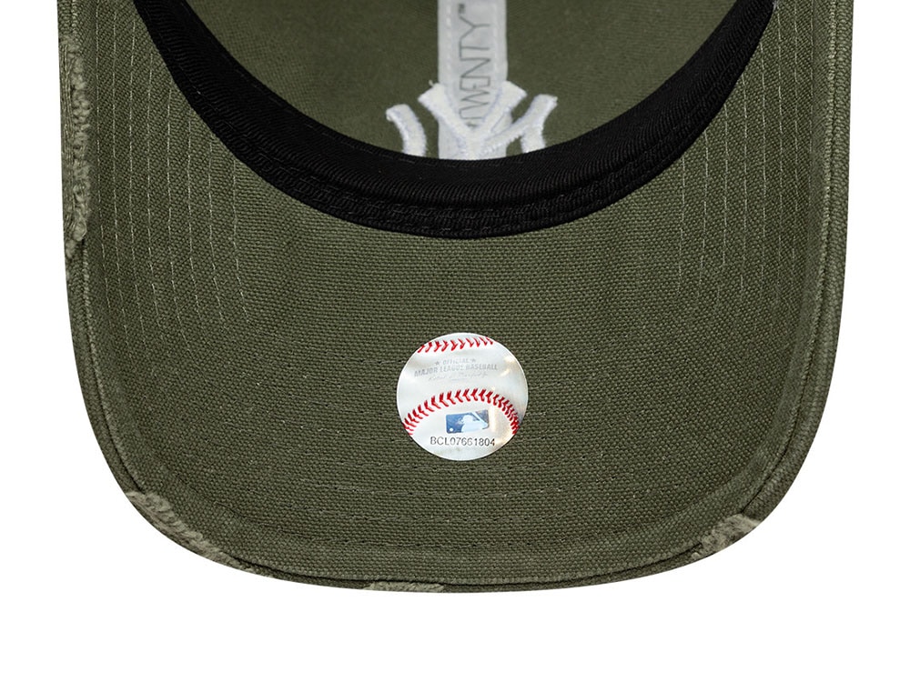 New Era New York Yankees Cotton Canvas 9Twenty Trucker Snapback Cap