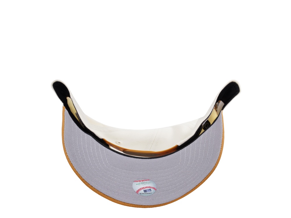 New Era New York Yankees World Series 1996 Baseball Pigeon Chrome Two Tone Edition 9Forty A Frame Snapback Cap