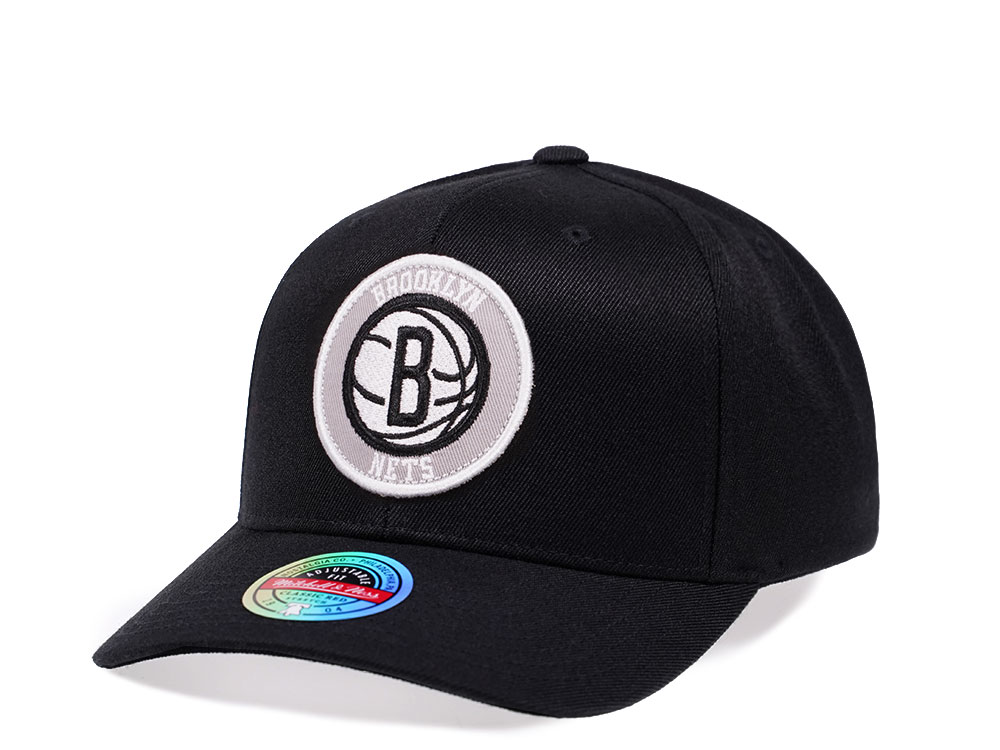 Mitchell & Ness Brooklyn Nets Alleyoop Red Line Solid Flex Snapback Cap