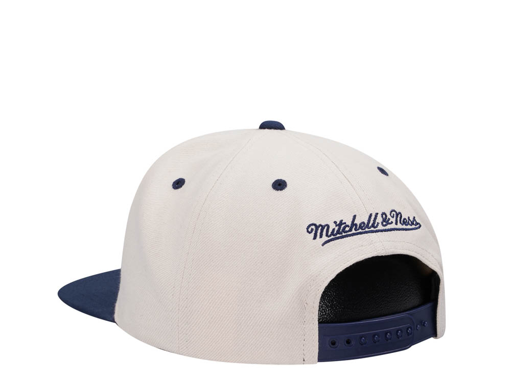 Mitchell & Ness New Jersey Nets Sail Off White Two Tone Snapback Cap
