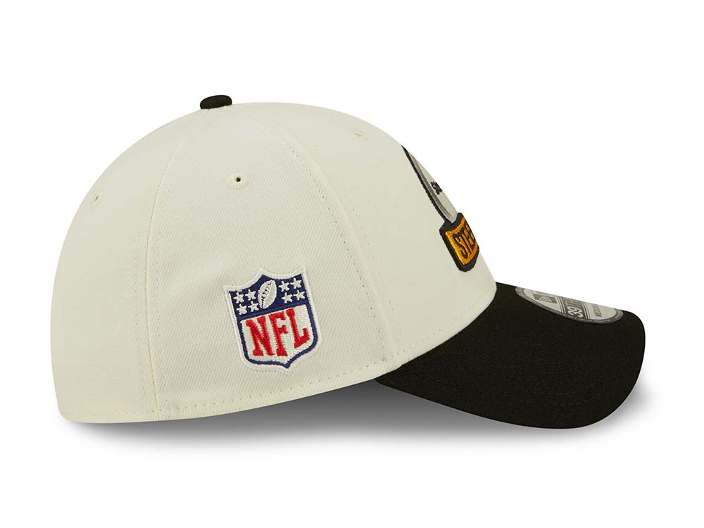 New Era Pittsburgh Steelers NFL Sideline 2022 39Thirty Stretch Cap