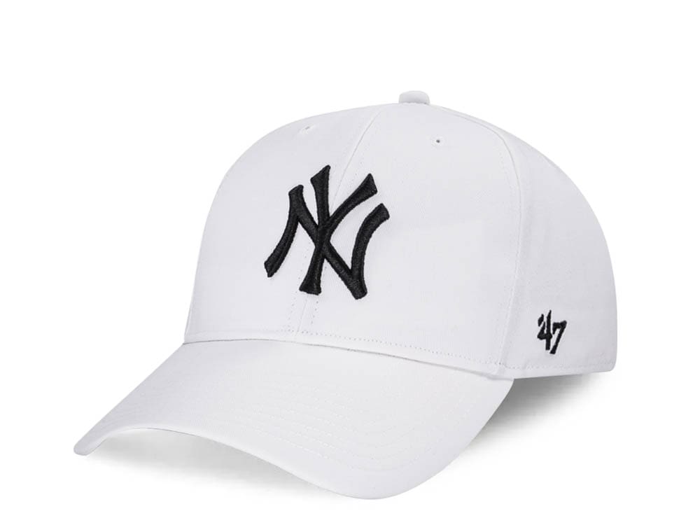 47Brand New York Yankees White Raised Basic MVP Snapback Cap
