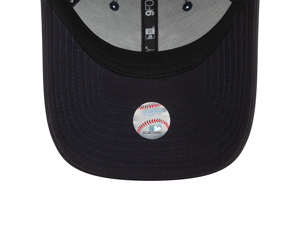 New Era New York Yankees Navy 9Forty Strapback Cap