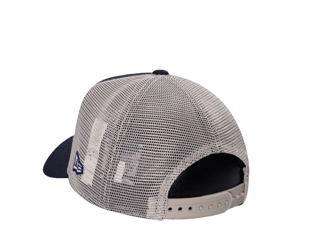 New Era New York Yankees Vintage Script Navy Trucker Edition 9Forty A Frame Snapback Cap