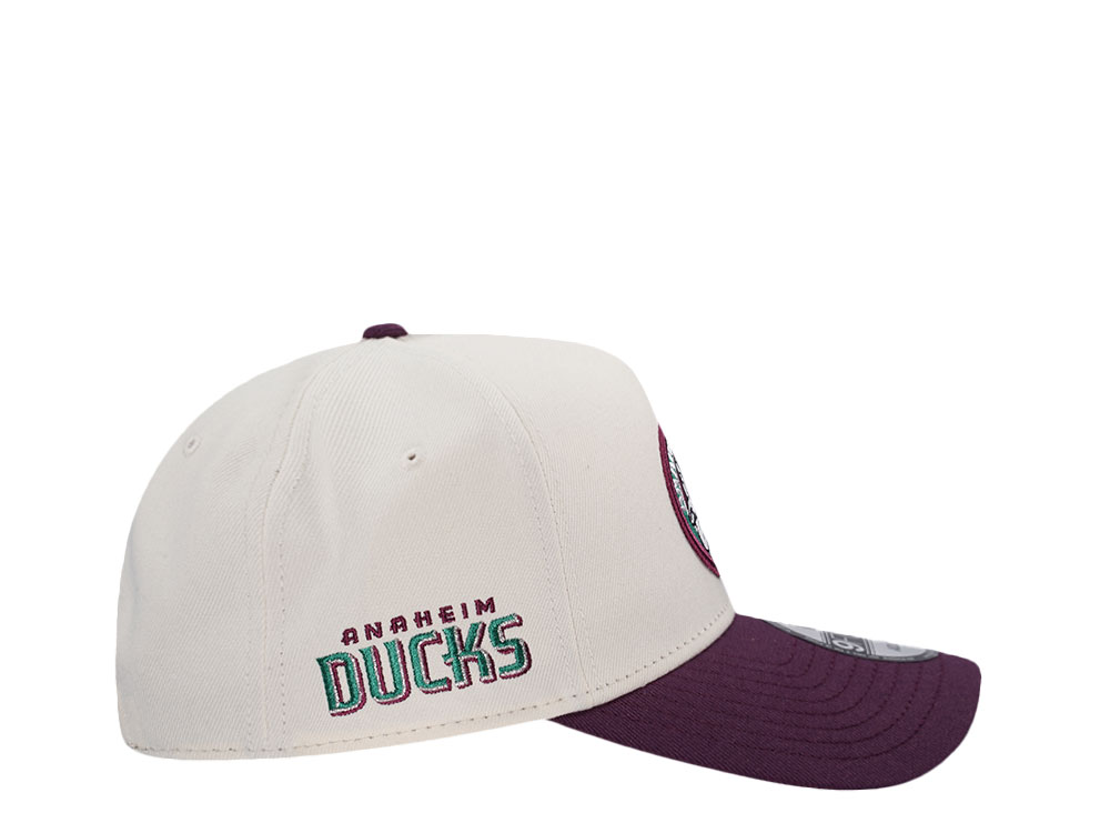 New Era Anaheim Ducks Circle Logo Chrome Two Tone Edition 9Forty A Frame Snapback Cap