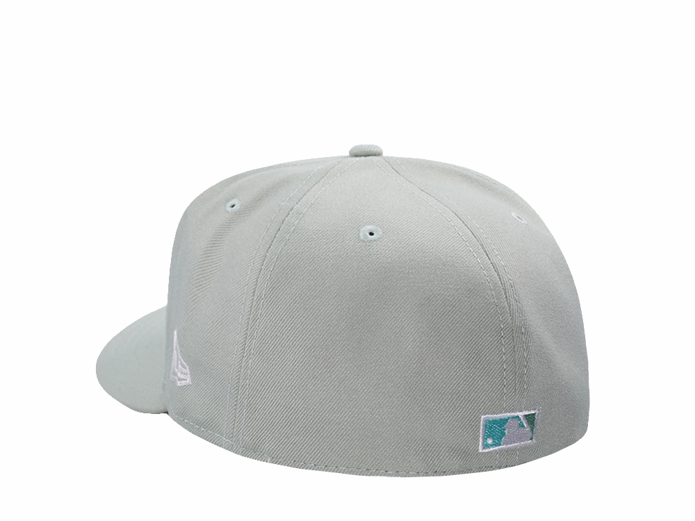 New Era New York Yankees World Series 1999 Evergreen Prime Edition Pre Curved 59Fifty Fitted Cap