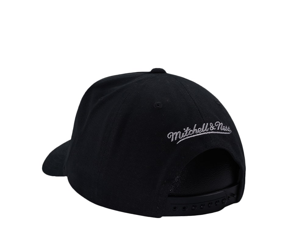 Mitchell & Ness Los Angeles Kings Black Pro Pinch Fit Snapback Cap