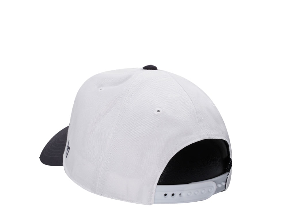 47Brand Chicago White Sox World Series 2005 White Arch Champions Hitch Snapback Cap