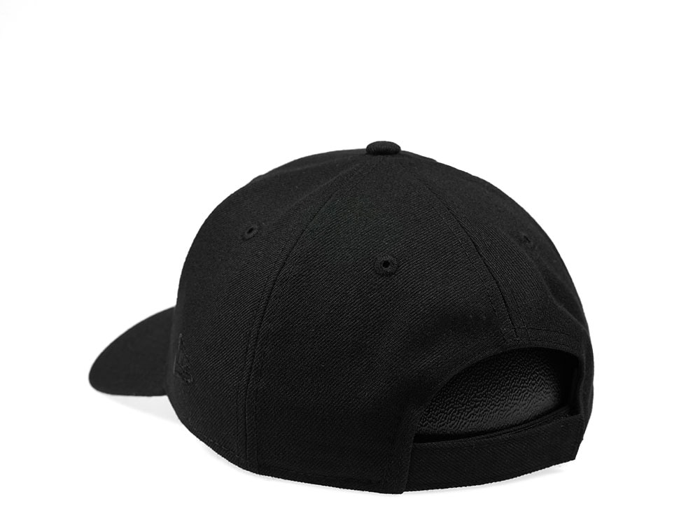 New Era Los Angeles Rams All Black 9Forty Strapback Cap
