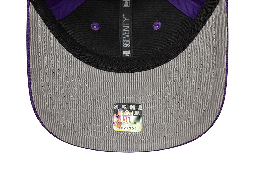 New Era Minnesota Vikings Super Bowl XLV Purple Edition 9Seventy Stretch Snapback Cap