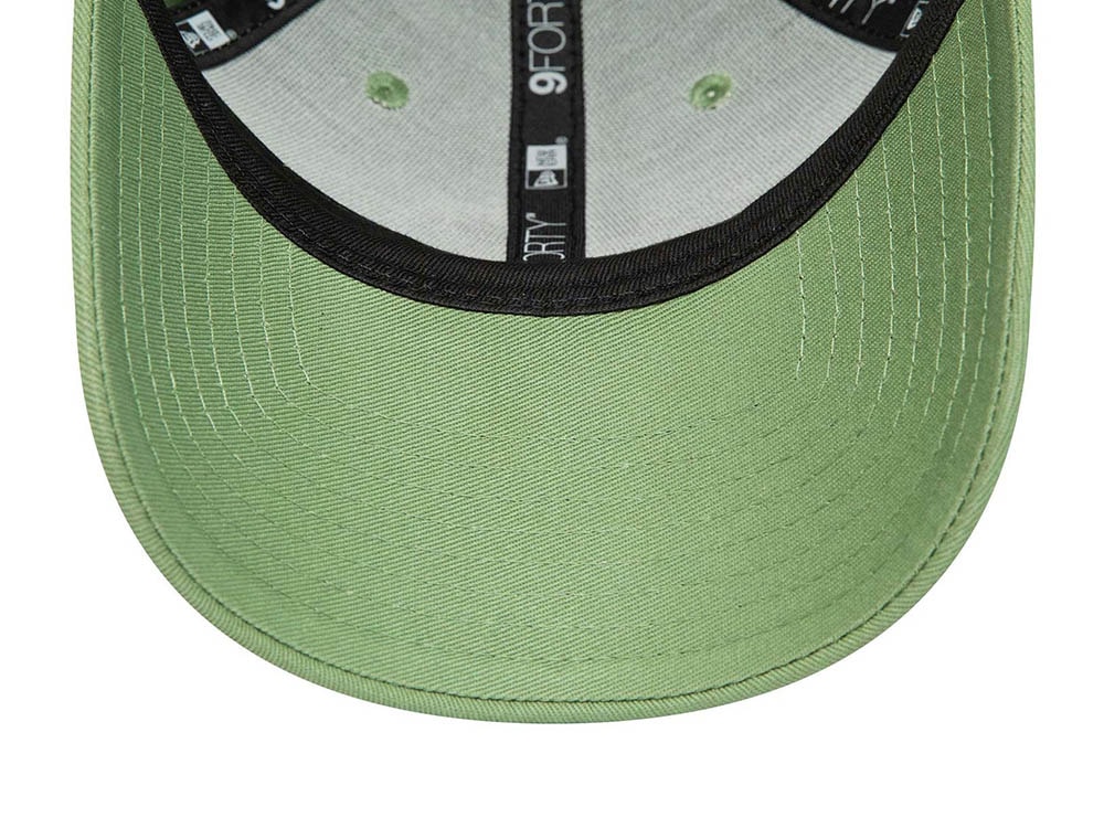 New Era Half Time Pig 9Forty Strapback Cap