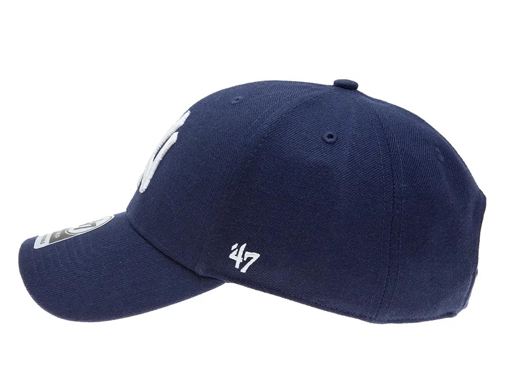 47brand New York Yankees Classic Curved Light Navy Strapback Cap