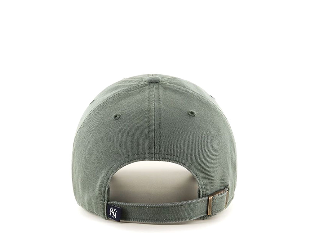 47Brand New York Yankees Clean Up Olive Strapback Cap