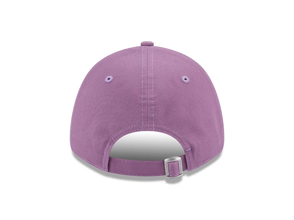 New Era New York Yankees League Essential Purple 9Forty Strapback Cap