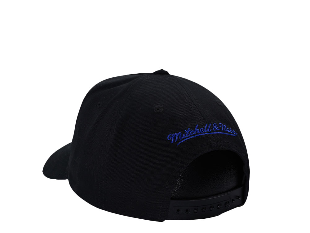 Mitchell & Ness New York Rangers Black Pro Pinch Fit Snapback Cap