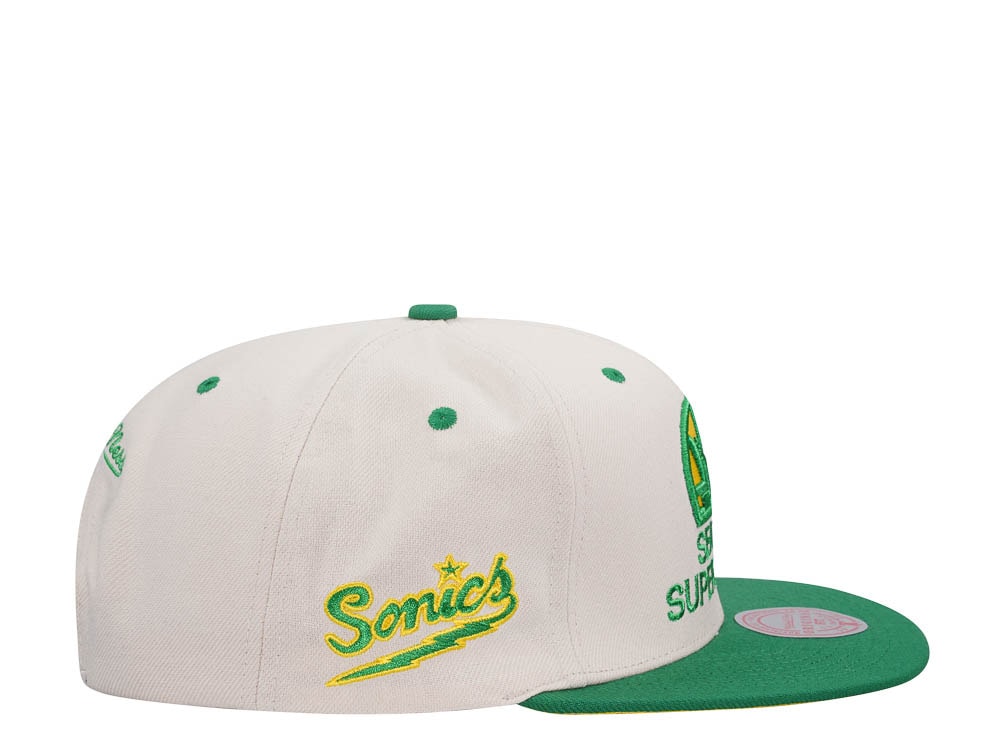 Mitchell & Ness Seattle Supersonics Sail Off White Two Tone Snapback Cap