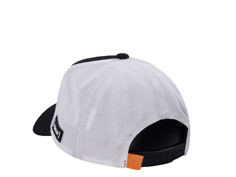Capslab Looney Tunes Daffy Duck Black Trucker Snapback Cap