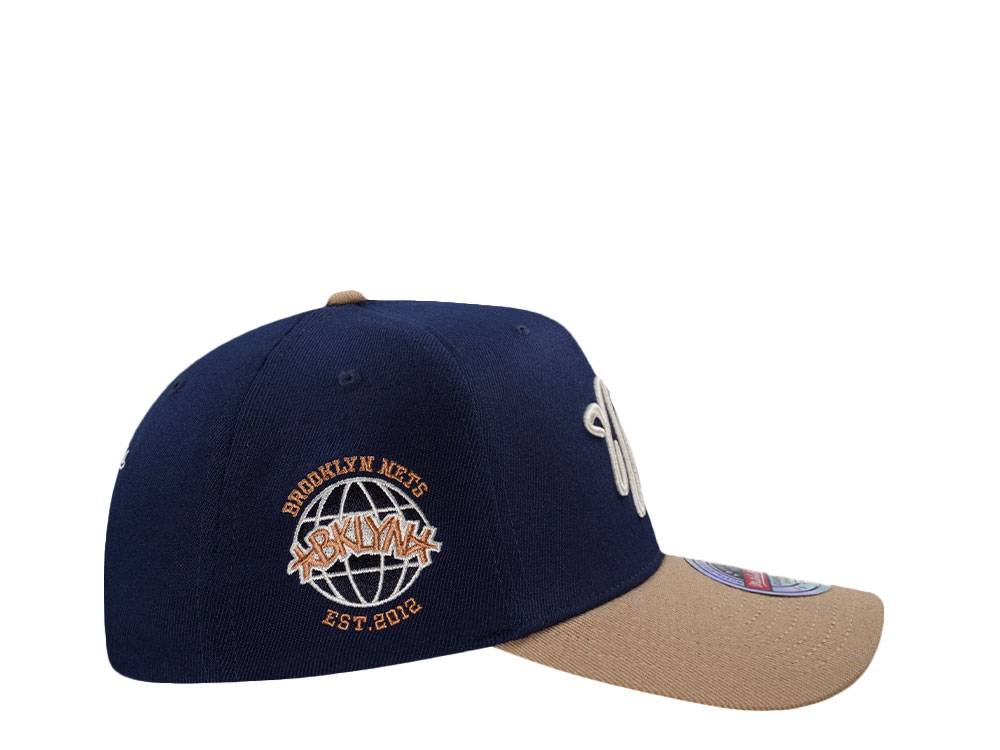 Mitchell & Ness Brookly Nets Sand Storm Classic Red Stretch Snapback Cap