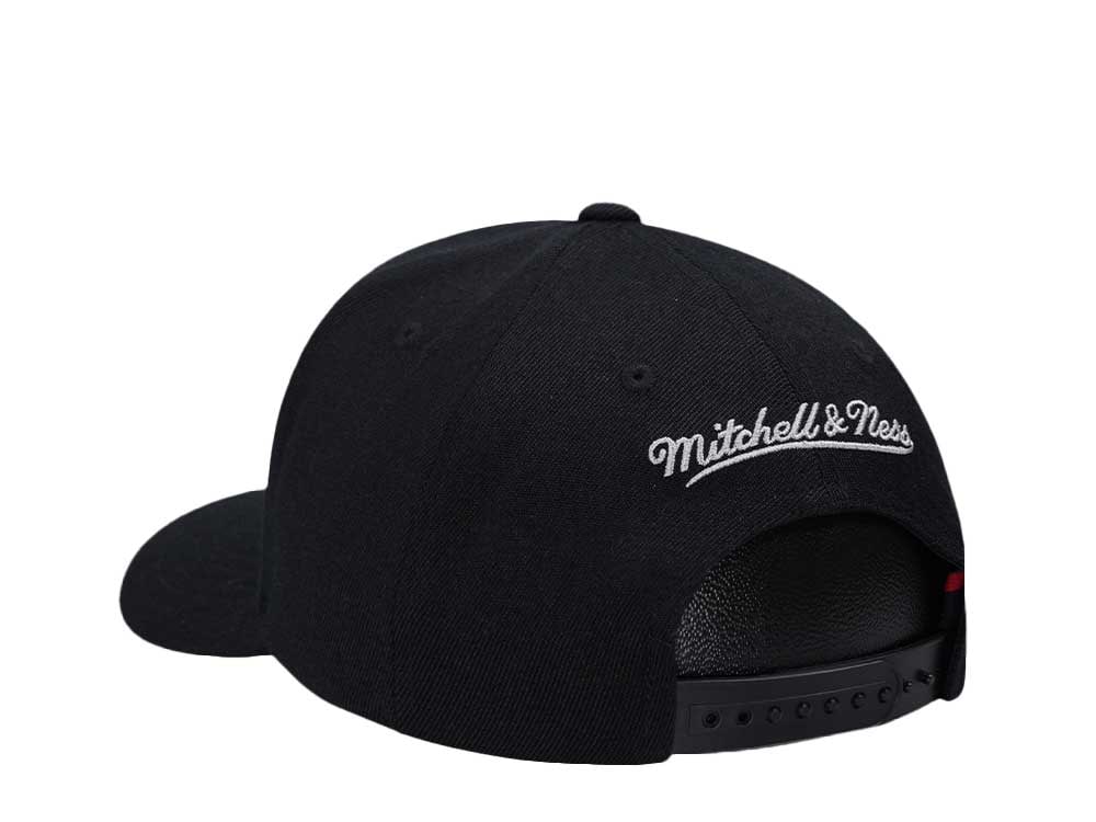 Mitchell & Ness Los Angeles Kings Hardwood Classic Red Flex Update Snapback Cap
