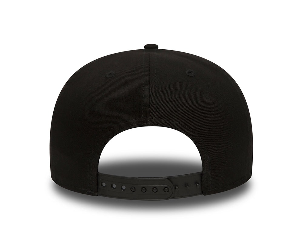 New Era New York Yankees Black on Black 9Fifty Snapback Cap