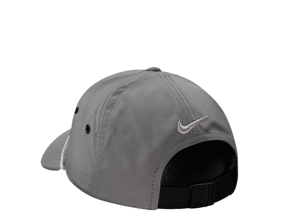 Nike New York Yankees Club Olive Edition Strapback Cap