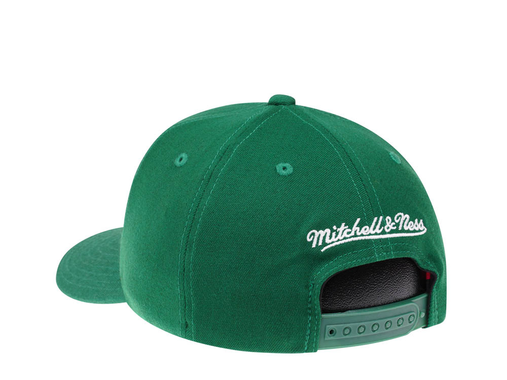 Mitchell & Ness Brooklyn Nets Green Red Line Flex Snapback Cap