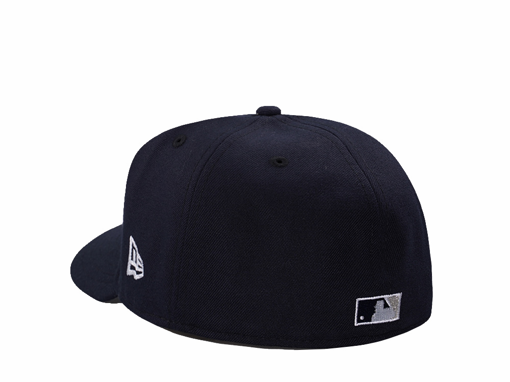 New Era New York Yankees World Series 1999 Script Navy Prime Edition Pre Curved 59Fifty Fitted Cap