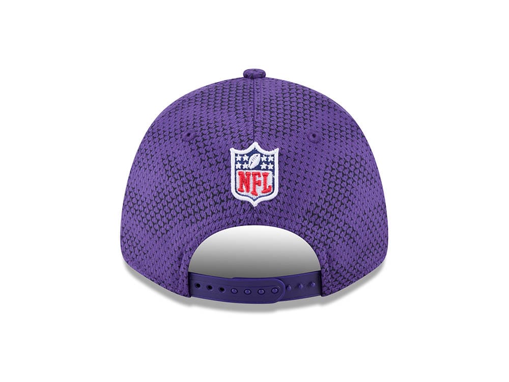 New Era Minnesota Vikings Sideline 2024 9Forty Stretch Snapback Cap
