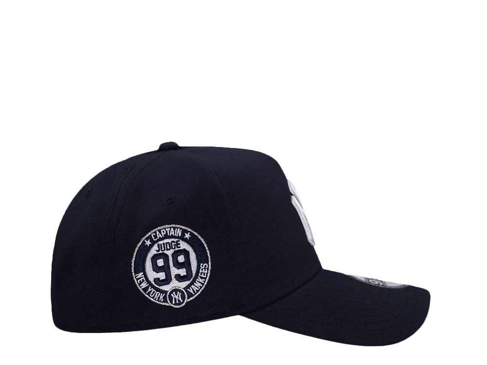 New Era New York Yankees Judge Captain Edition 9Forty A Frame Snapback Cap