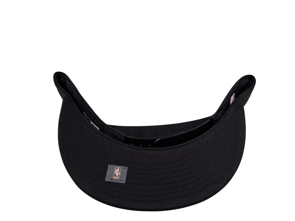New Era Chicago Bulls Red Horn Edition 9Fifty Snapback Cap