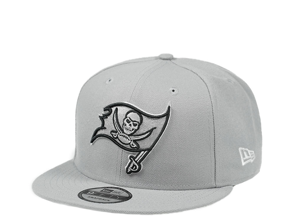 New Era Tampa Bay Buccaneers Graphite Edition 9Fifty Snapback Cap