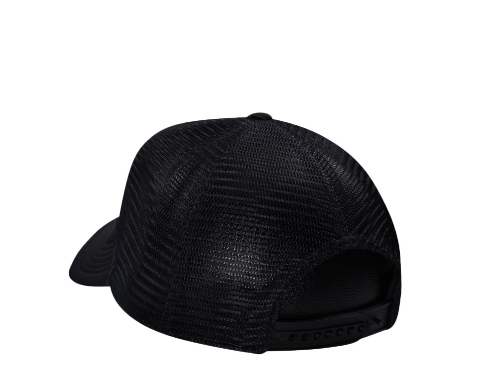 47Brand Chicago Blackhawks Black Tri Tone Foam Offside Trucker Snapback Cap