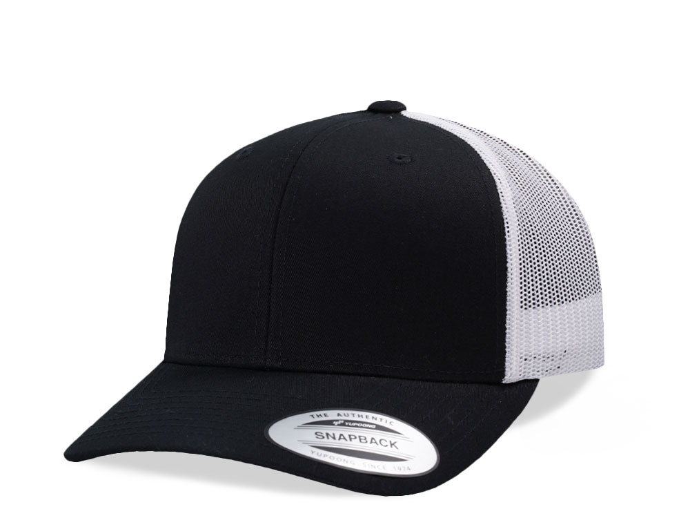 Black yupoong snapback on sale