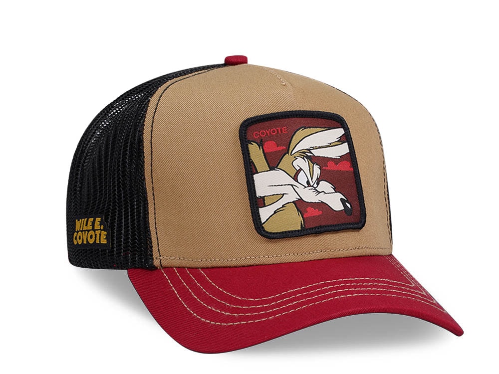 Capslab Looney Tunes Wile E Coyote Orange/Red/Black Trucker Snapback Cap