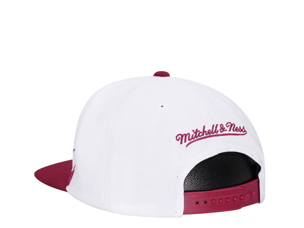 Mitchell & Ness Colorado Avalanche Vintage Sharktooth Snapback Cap