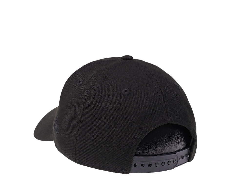 New Era Phoenix Suns All Black 9Forty Snapback Cap