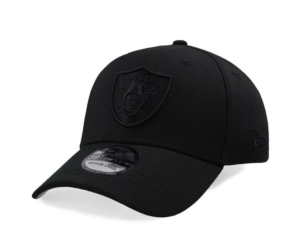 New Era Las Vegas Raiders Black on Black Edition 39Thirty Stretch Fit Cap