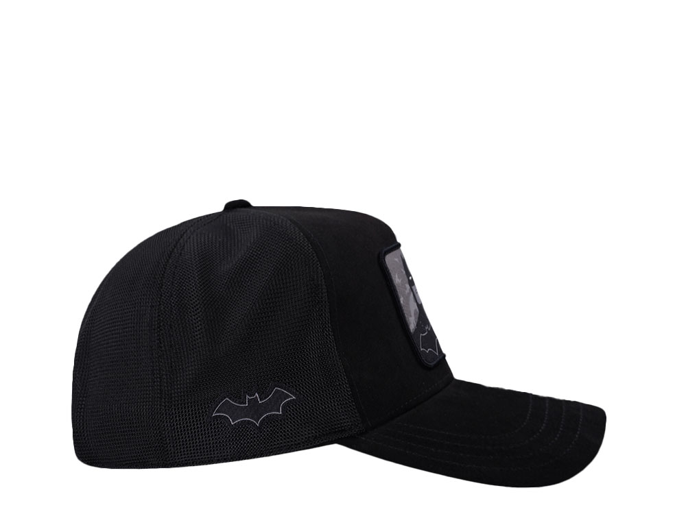 Capslab DC Comics Batman Trucker Snapback Cap