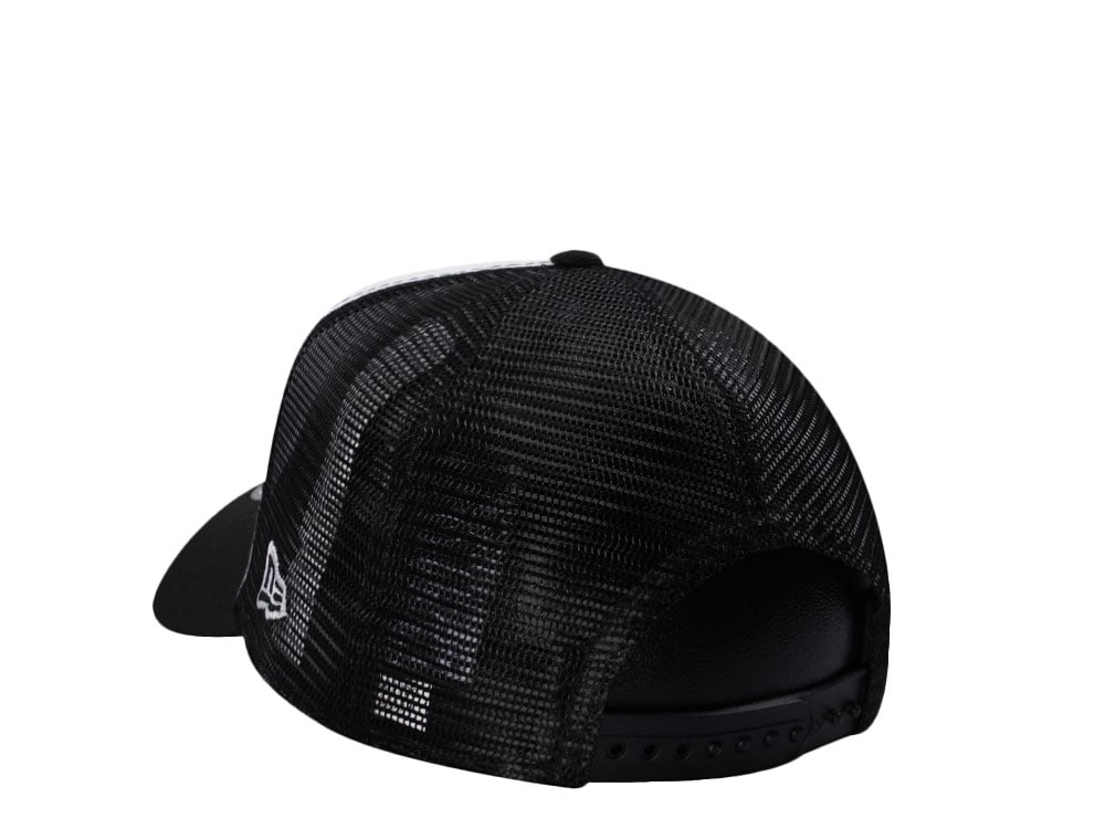 New Era New York Yankees White Classic Edition 9Forty A Frame Trucker Snapback Cap